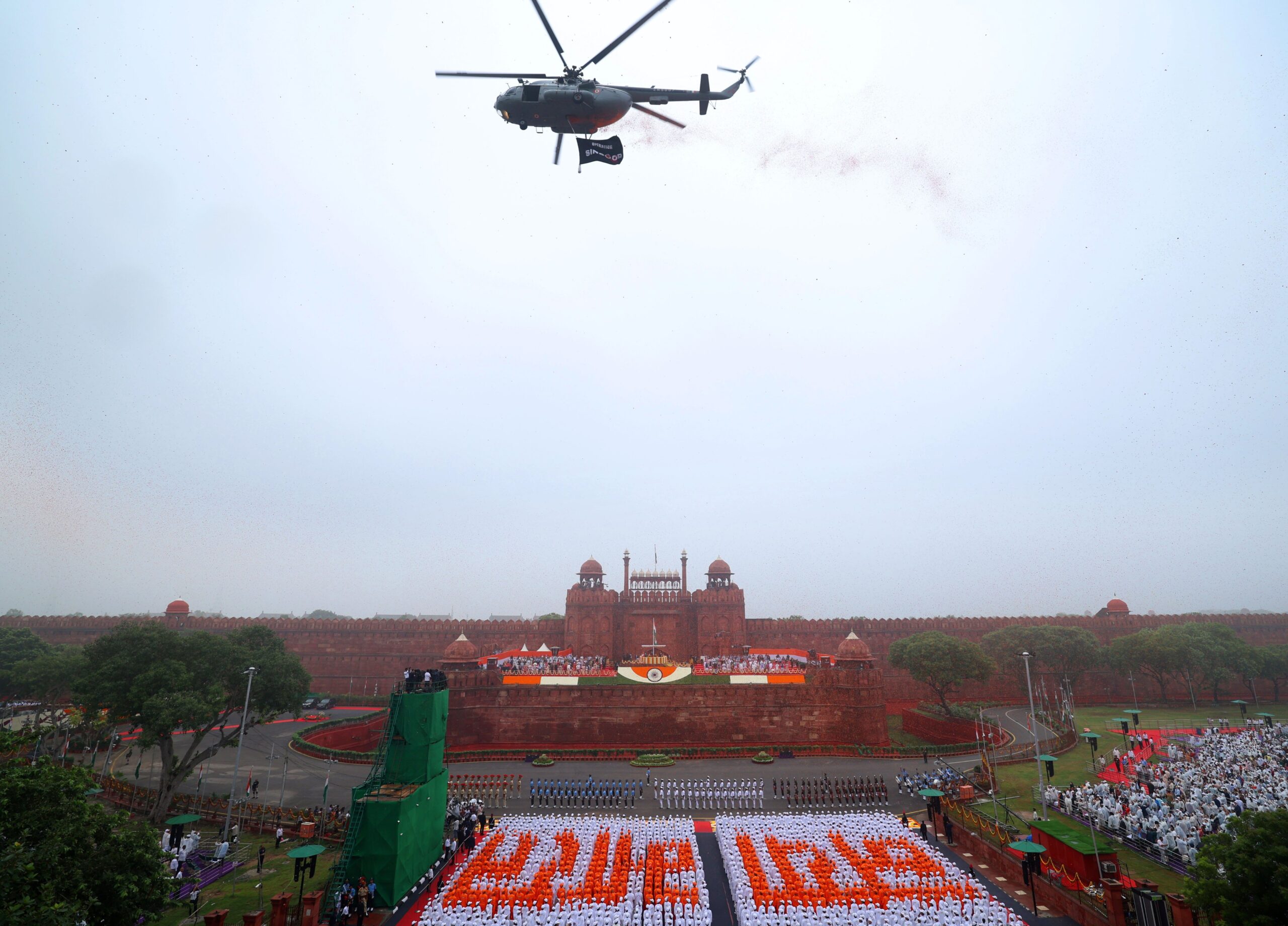 GyXykpQW4AA3wbT scaled