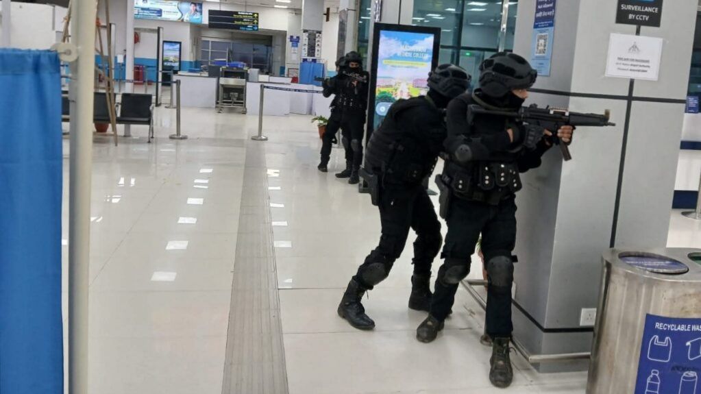 image editor output image655085720 17550273469903757855473964884154