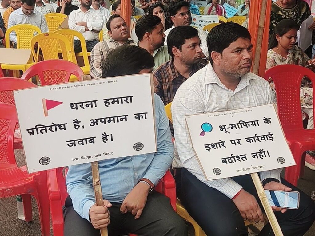 1000540315 17575836437128895348198615053